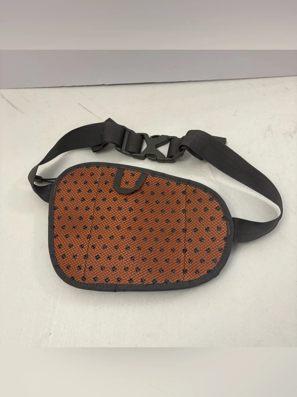 TANLUHU HP WAIST BAG RUNNING BELT - HOLD BOTTLE AND HAS POCKETS